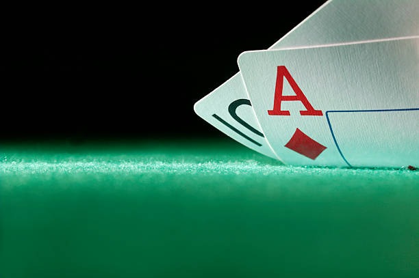 svptoto live casino table with multiple players and dealer